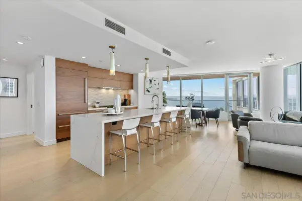 888 W E St #1001, San Diego, CA 92101