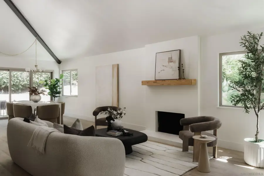 1642 Via Barlovento, San Marcos, CA 92078 - #3