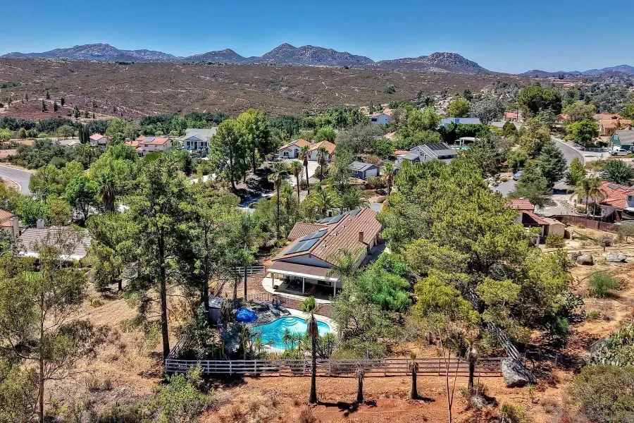 25766 Caryn Court, Ramona, CA 92065 - #3