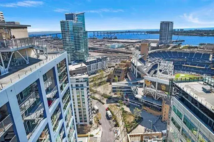 321 10th Ave #212, San Diego, CA 92101 - #2