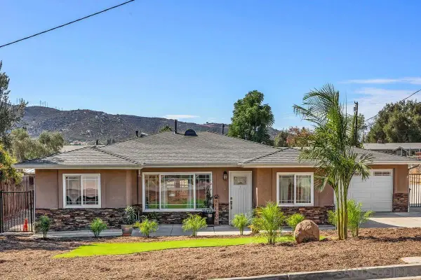 13253 Idyl Drive, Lakeside, CA 92040