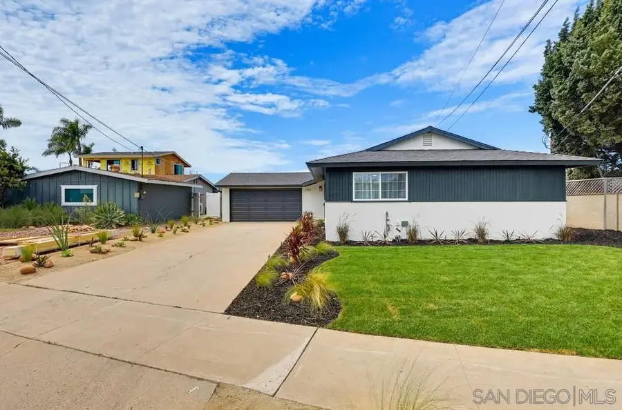 3162 Via Arcilla, San Diego, CA 92111 - #2