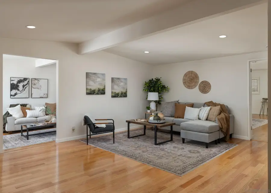 4549 Lyric Ln, San Diego, CA 92117 - #3