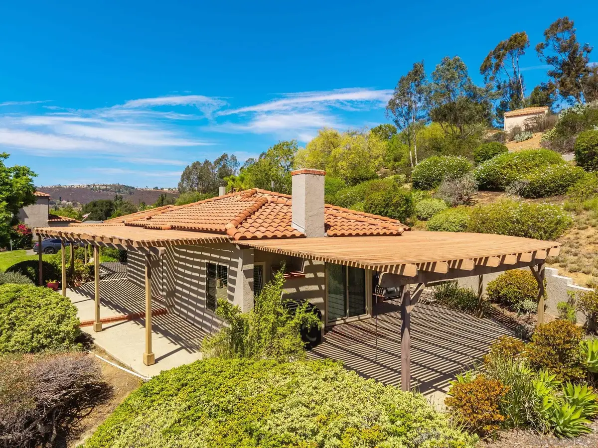 1301 Gary Lane, Escondido, CA 92026 - #1