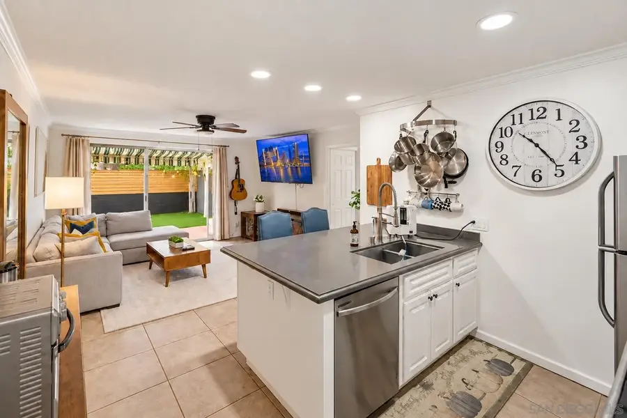 8022 Linda Vista Rd. #1M, San Diego, CA 92111 - #2