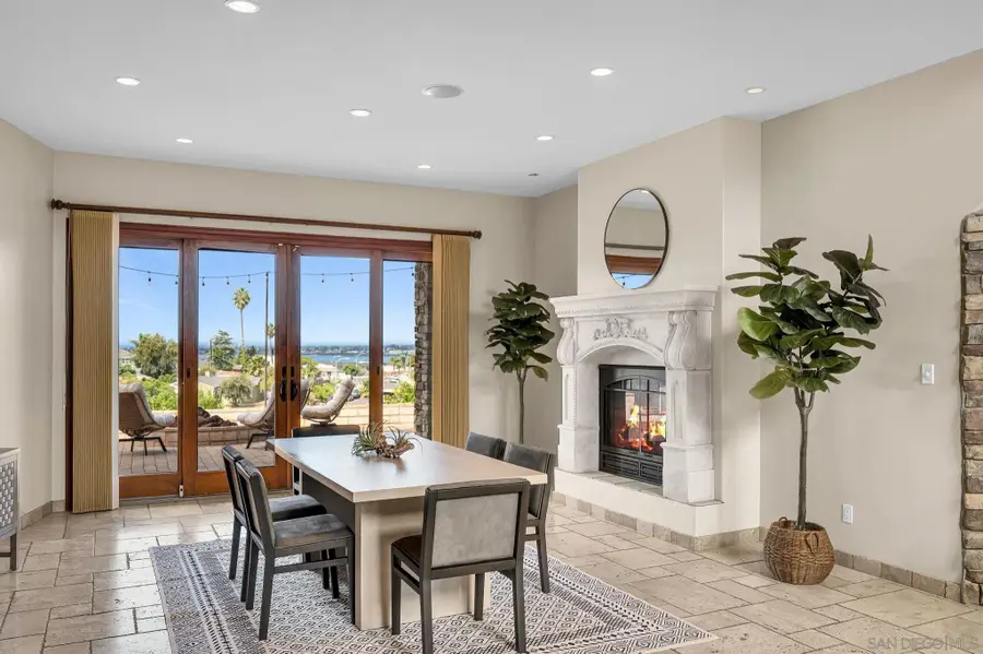 2212 Dunhaven St, San Diego, CA 92110 - #3