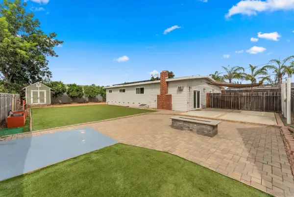 665 Foy Ln, Escondido, CA 92025