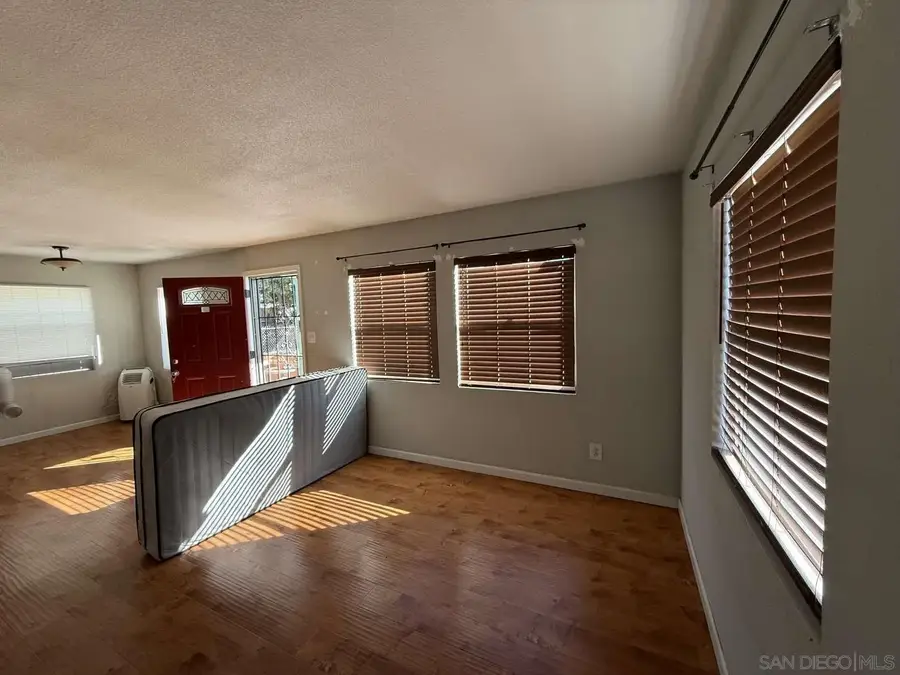5130 Roswell St, San Diego, CA 92114 - Image #2