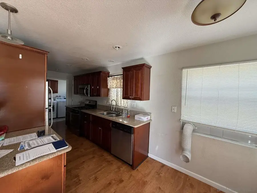 5130 Roswell St, San Diego, CA 92114 - Image #3