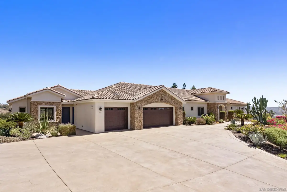 3026 Via Loma, Fallbrook, CA 92028 - #1