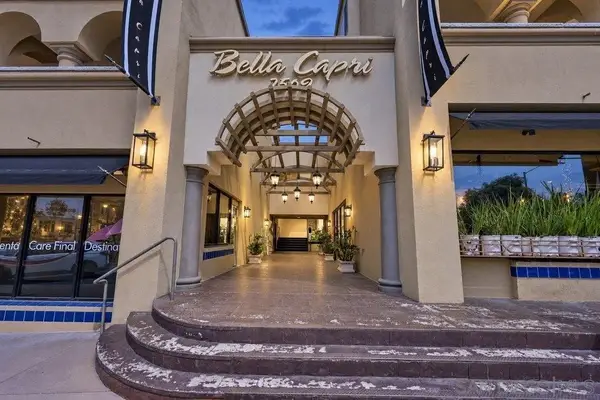 7509 Draper #210, La Jolla, CA 92037
