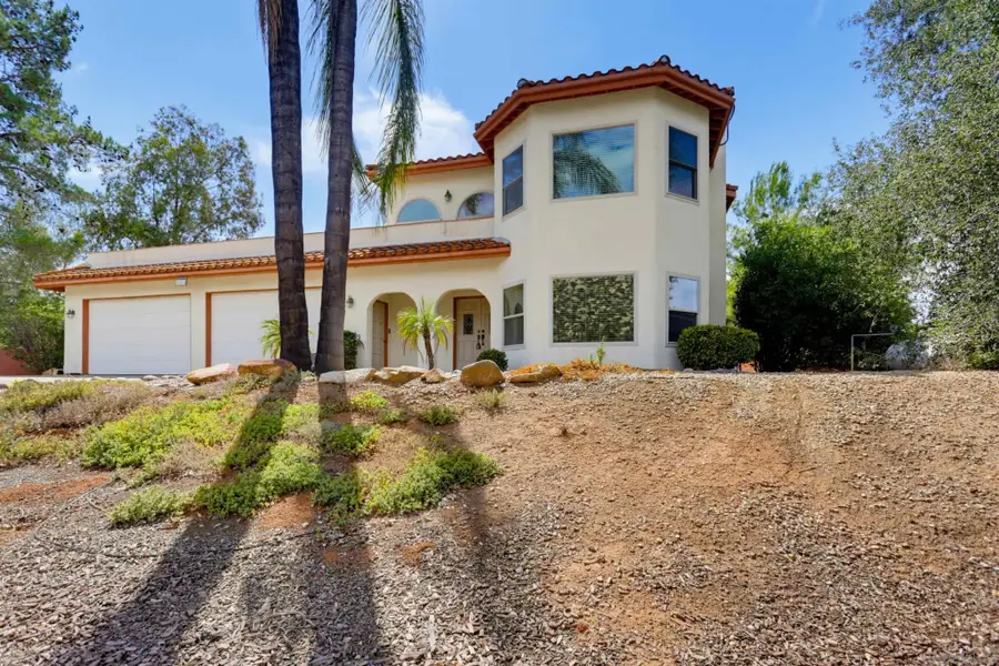16819 Daza Dr, Ramona, CA 92065 - #2