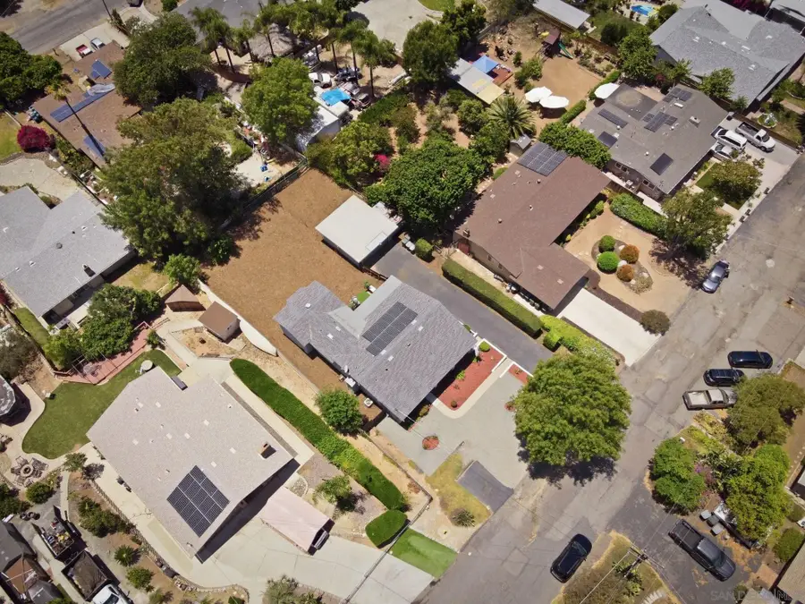 125 Encanto Dr., Escondido, CA 92027 - #3