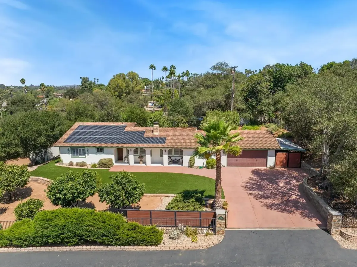 2826 Calle De Malibu, Escondido, CA 92029 - #1