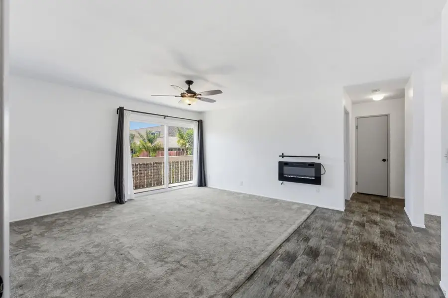 405 Requeza St #H12, Encinitas, CA 92024 - #3
