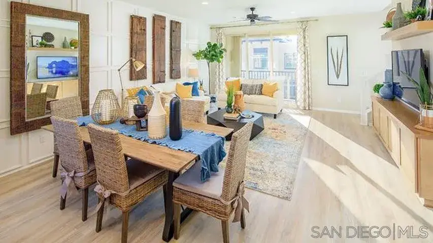2208 Solara Lane, Vista, CA 92081 - #2