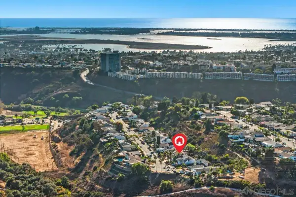 5474 Burford, San Diego, CA 92111