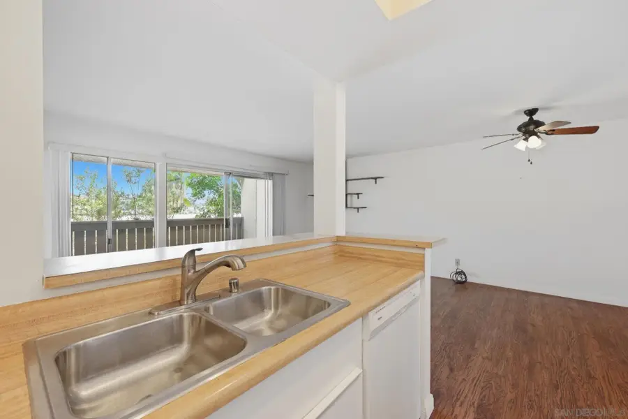 155 W Glaucus #C, Encinitas, CA 92024 - #3