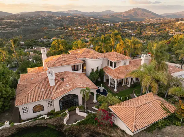 18136 Via Ascenso, Rancho Santa Fe, CA 92067