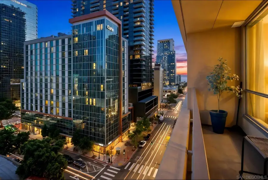 350 W Ash St #809, San Diego, CA 92101 - #3