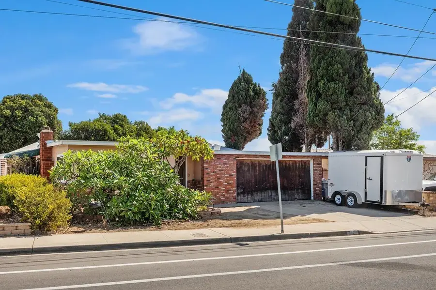 2141 Boundary, San Diego, CA 92104 - #2