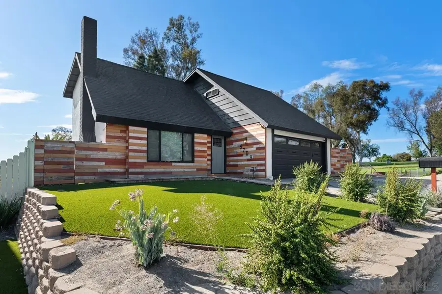 5709 Old Memory Lane, San Diego, CA 92114 - #2