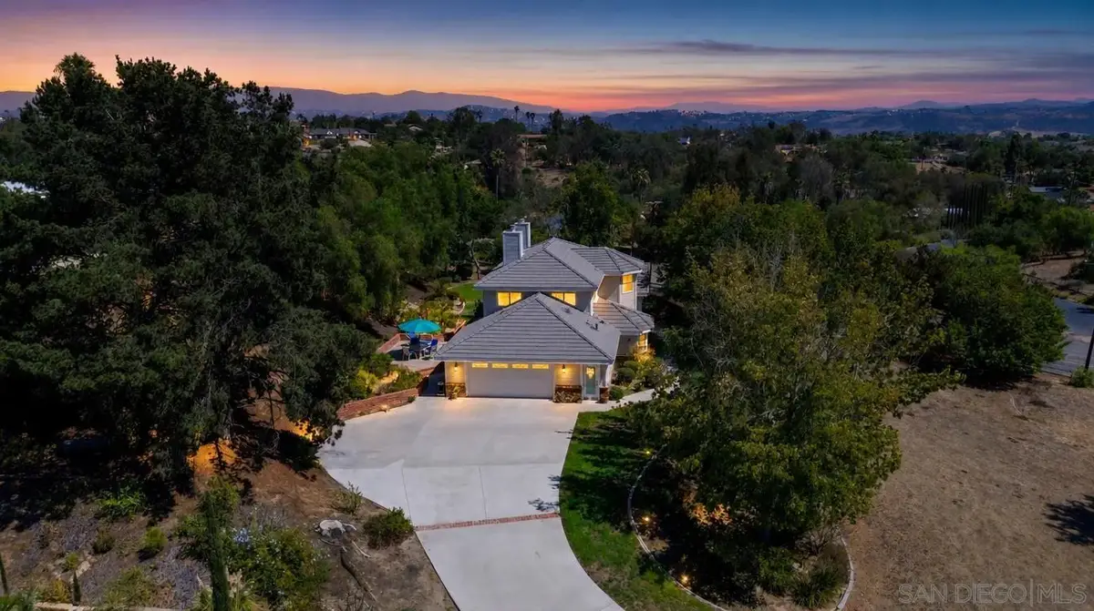 1474 Via Encinos, Fallbrook, CA 92028 - #1
