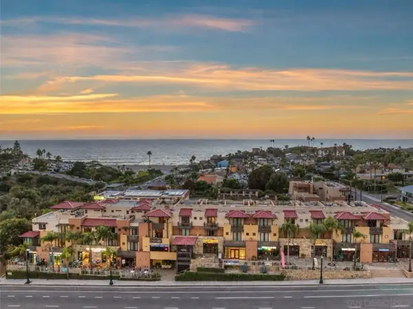 90 N Coast Highway 101 #201, Encinitas, CA 92024