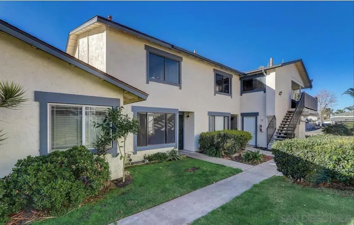 3433 Los Mochis Way, Oceanside, CA 92056 - #1
