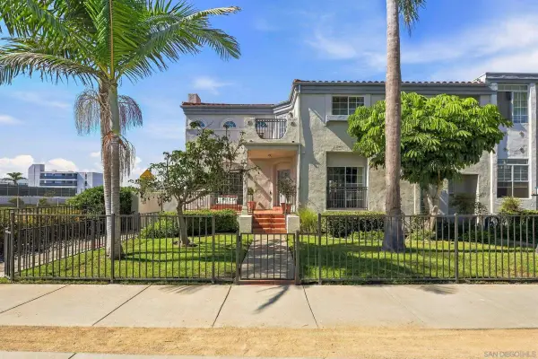 805 N Cleveland St #C, Oceanside, CA 92054