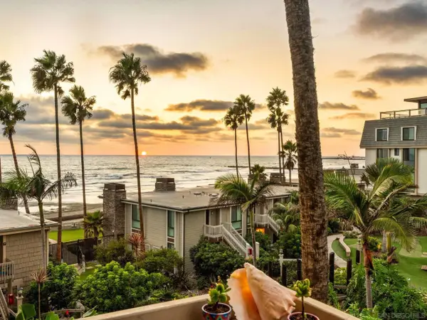 999 N Pacific #D211, Oceanside, CA 92054