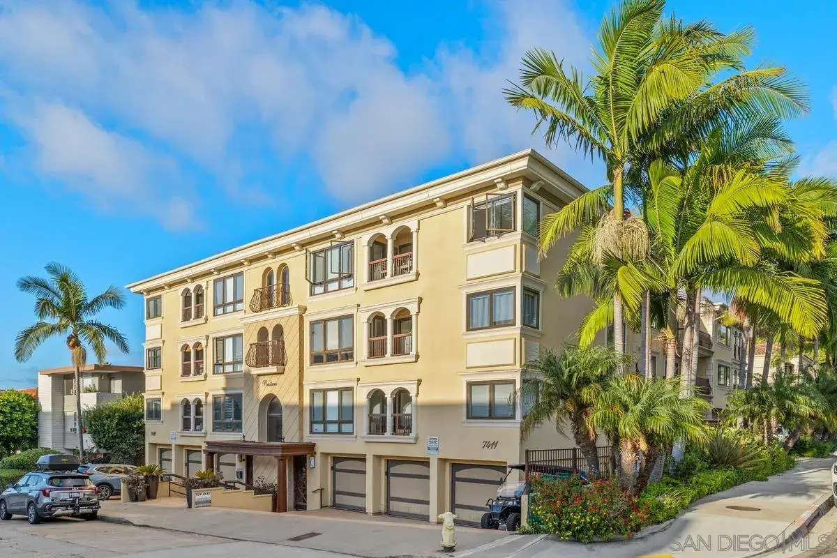 7411 Herschel #3F, La Jolla, CA 92037 - #1