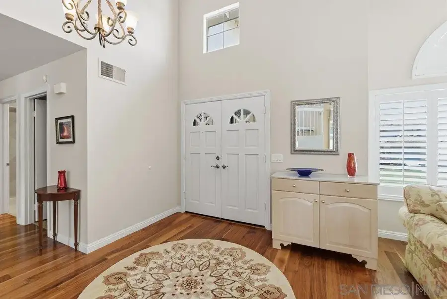 8826 La Cartera St, San Diego, CA 92129 - #2