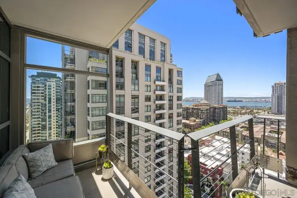 645 Front Street #1807, San Diego, CA 92101