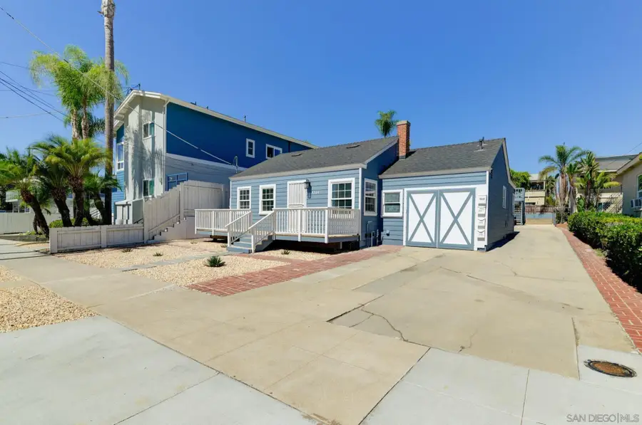 1344-48 La Palma, San Diego, CA 92109 - #3