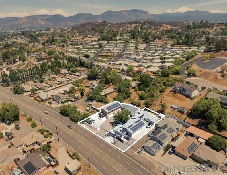 8555-57 Winter Gardens Blvd, Lakeside, CA 92040 - #1