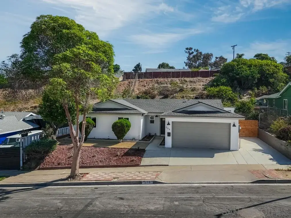 209 Meadowbrook Dr, San Diego, CA 92114 - #1