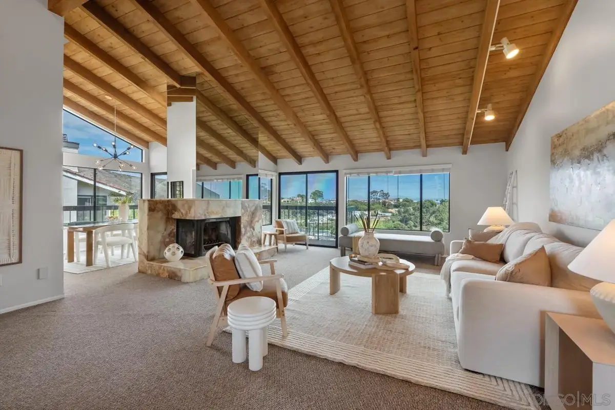 6585 Caminito Scioto, La Jolla, CA 92037 - #1