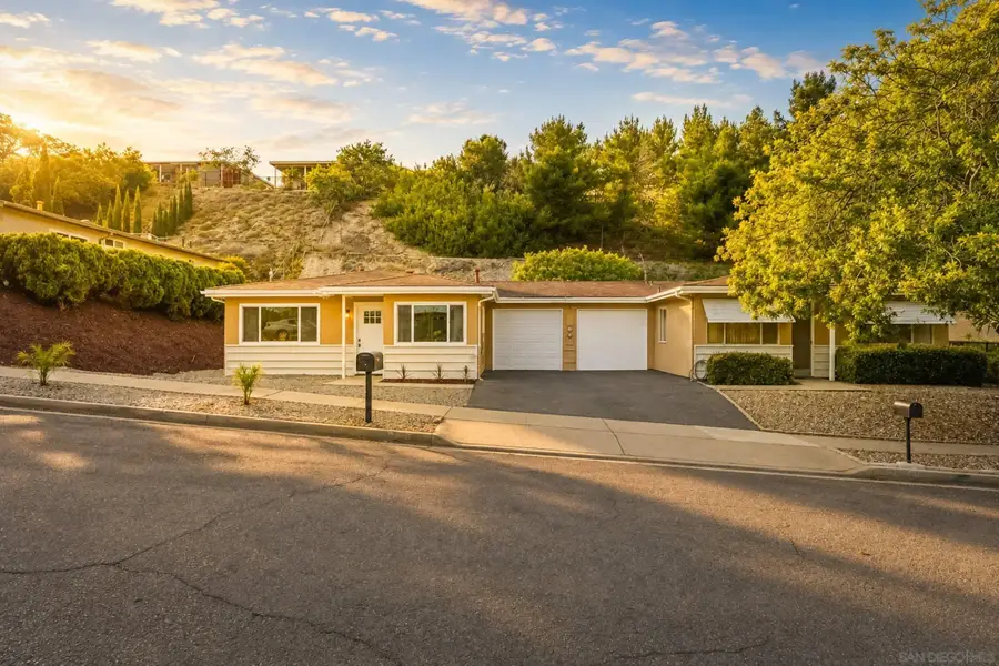 3746 Gail Dr, Oceanside, CA 92056 - #2