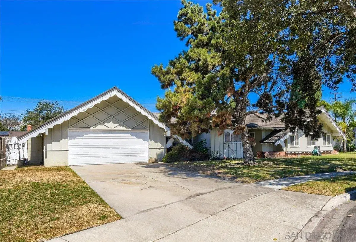 1809 W. Harriet Lane, Anaheim, CA 92804 - #1