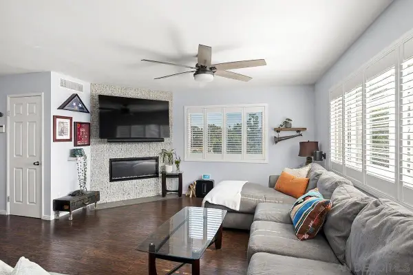 3716 Fairlindo Way, National City, CA 91950