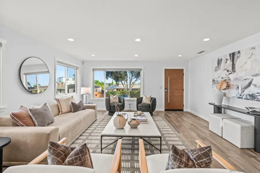 942 Rosecrans St, San Diego, CA 92106 - #2