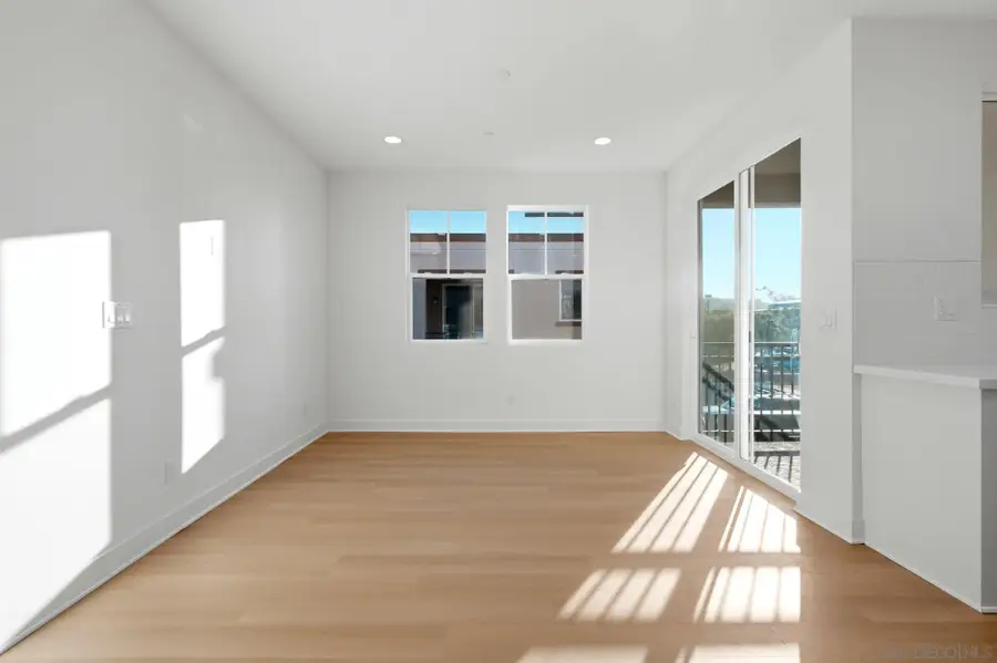 406 Zoey Lane, San Marcos, CA 92069 - #2