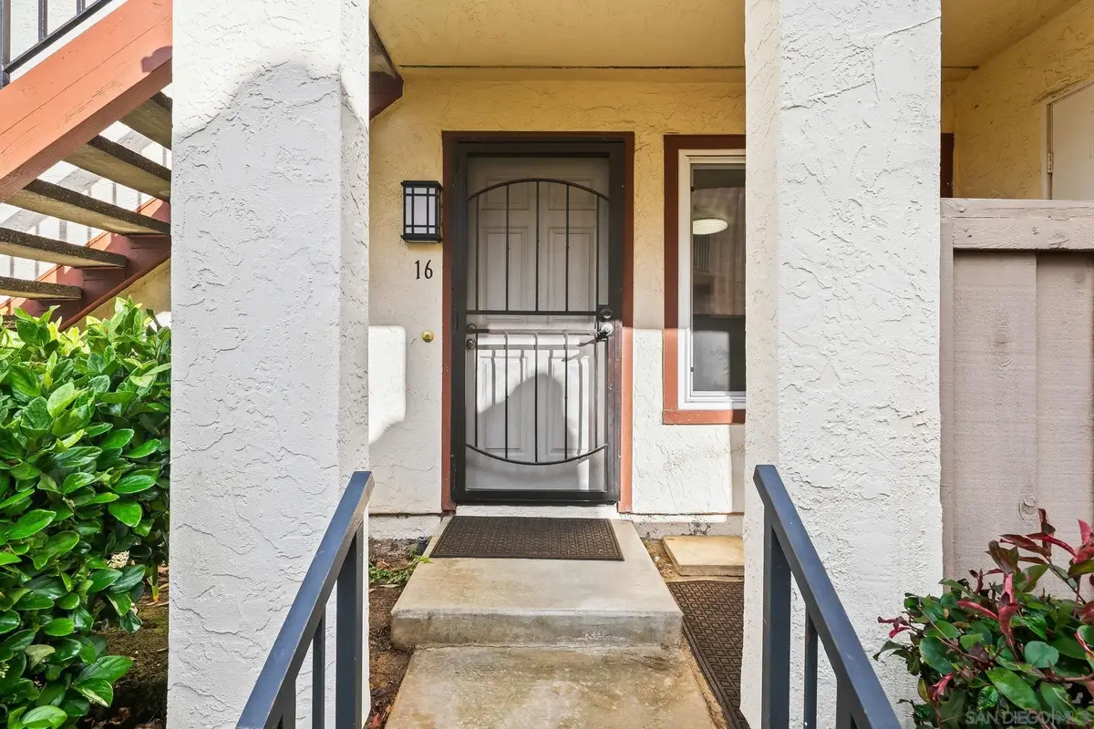 4070 Porte La Paz #16, San Diego, CA 92122 - Image #1