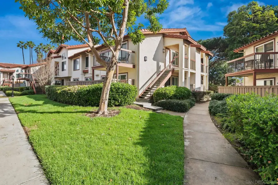 4070 Porte La Paz #16, San Diego, CA 92122 - Image #2