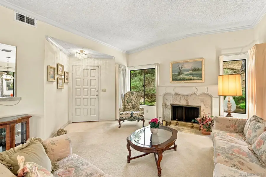 8360 Suntree Place, San Diego, CA 92119 - #2