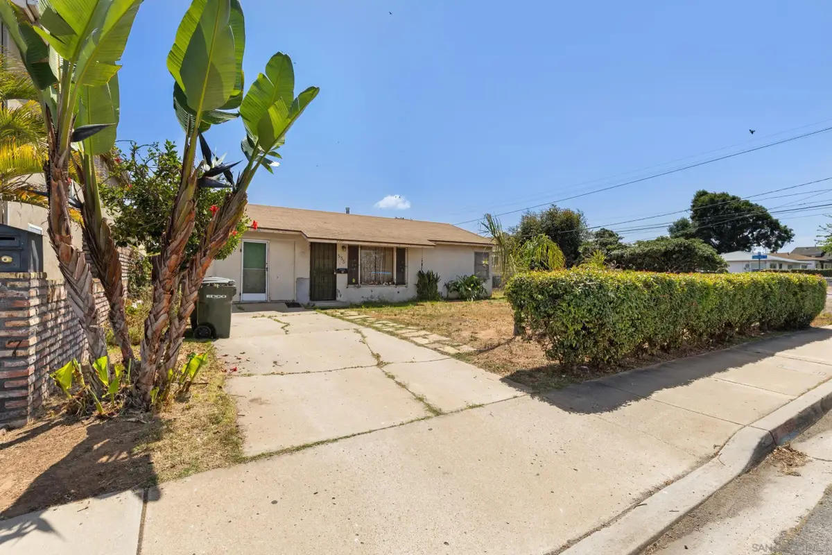 535 12th St, Imperial Beach, CA 91932 - #1