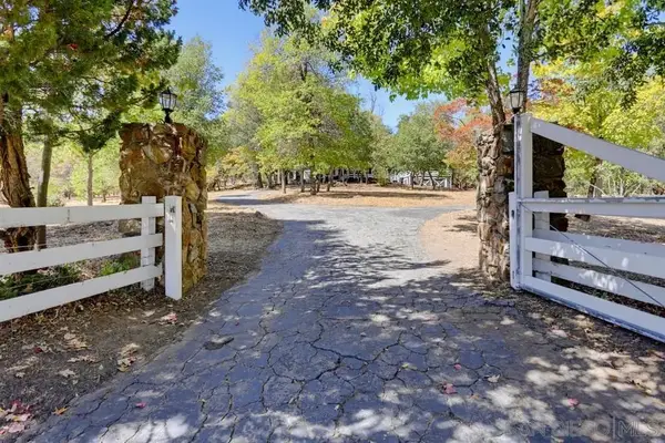 4402 Pine Hills Road, Julian, CA 92036