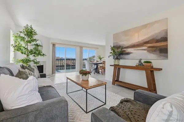 6949 Camino Revueltos, San Diego, CA 92111