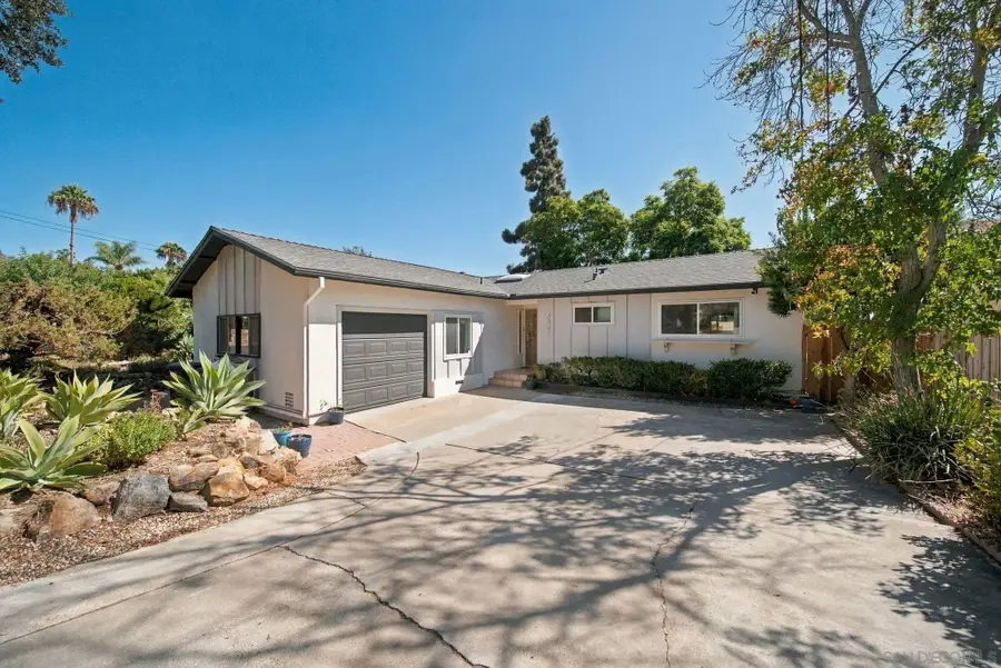 8845 Fabienne Way, La Mesa, CA 91941 - #2